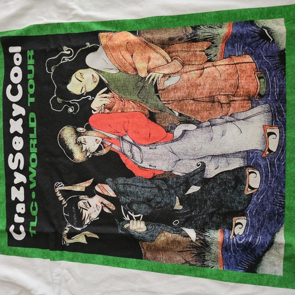 Others Follow Red and White Graphic Tee Relaxed Style - Picture 3 of 7